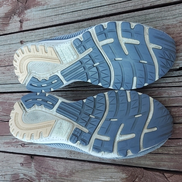 Brooks Womens Adrenaline 20 Running Trainer Sneakers shoes sz 11.5 Medium B - Picture 9 of 15